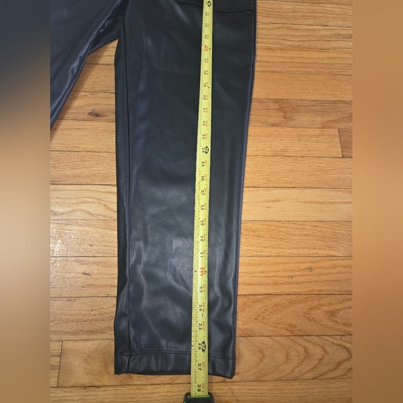 Who What Wear Black High-Waisted Faux Leather Trousers with Tie Waist EUC Size 2 - Picture 11 of 14